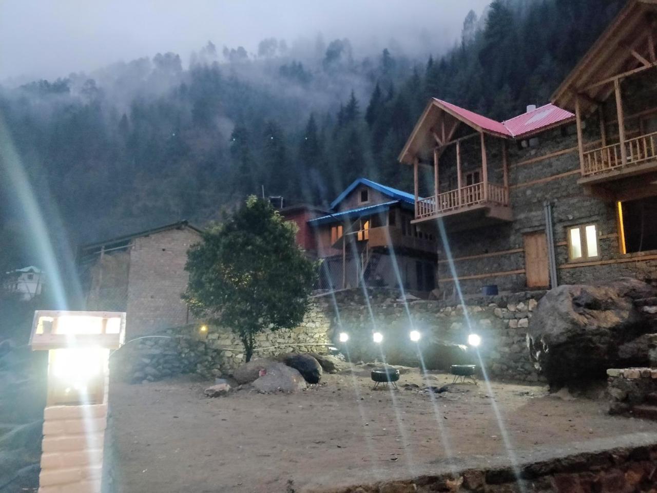 Offbeat Abodes - Tirthan Valley Banjār Εξωτερικό φωτογραφία